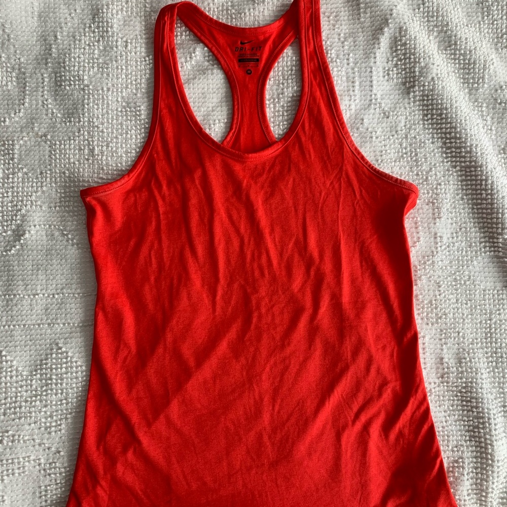 Nike Women’s Dri-Fit Tank Top - Picture 3 of 6